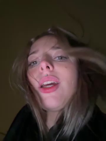 LoraaDoll live cam screenshot females from Russia on Token.Show — Token Tipping & Live Cams — screenshot #1